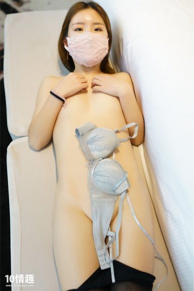 黄嘉千称曾患肢障症 韩红夏天私聊视频曝光_开云体育app(图2) 开云体育app