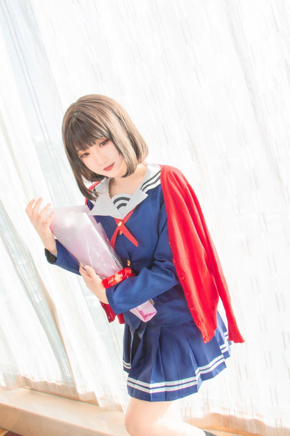 开云体育:成龙新书提吴绮莉:伤害到家人的我不讲(图3) 开云体育