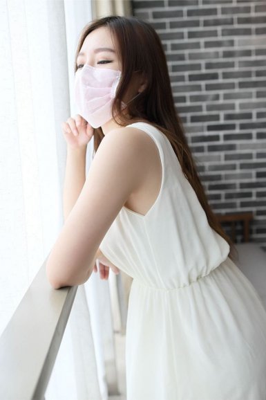 【开云体育官网】蔡少芬产后捞金 瘦身成功大赞老公哄女有一套(组图)(图1) 开云体育app