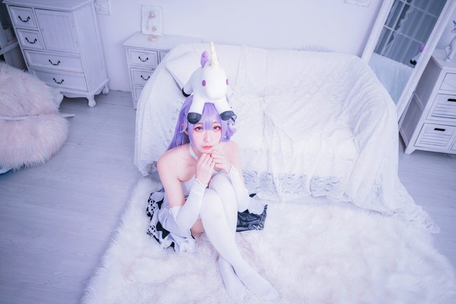 开云体育app|刘畊宏成“临时爸爸”暖心保护嗯哼受称赞(图2) 开云体育